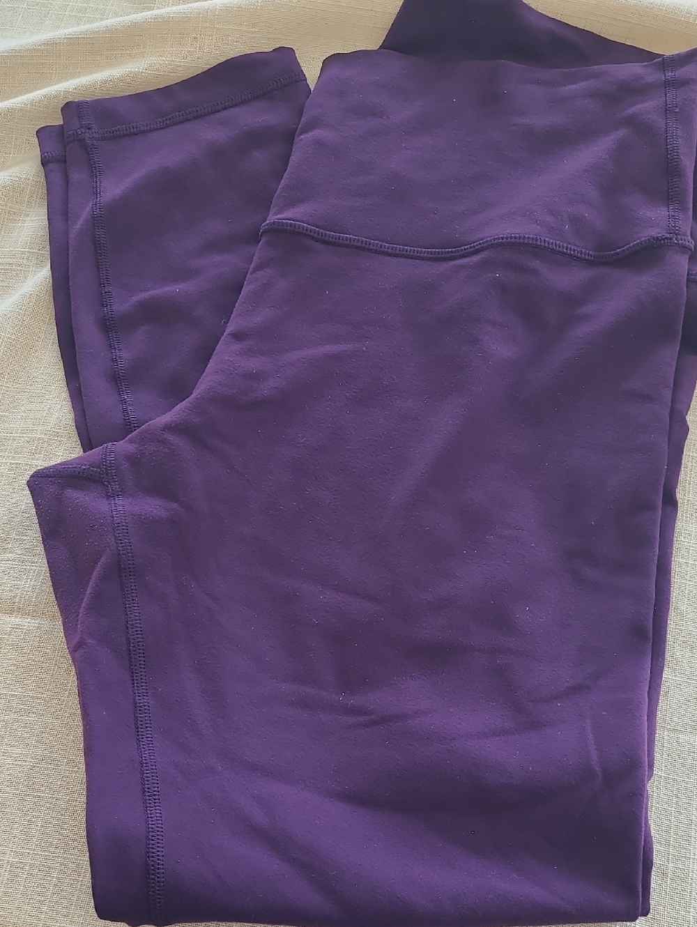 Lululemon Purple Leggings Size 10 GUC